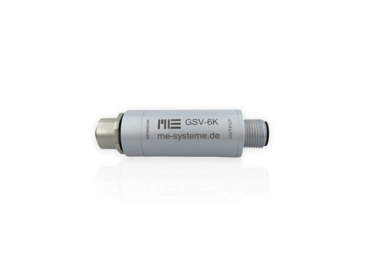Analogue measuring amplifier in plug housing for sensors with strain gauges. Analog output configurable; sampling frequency is 10Hz ... 25kHz, input sensitivity adjustable 0.1 mV / V ... 8 mV / V